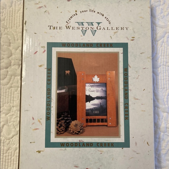 Weston Gallery Frame - Picture 6 of 10